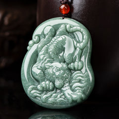 Elegant Natural Stone Carved Tiger Pendant – Symbol of Strength & Prosperity