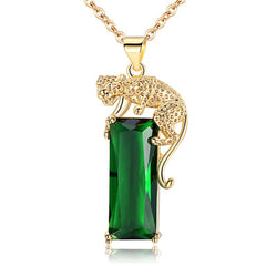 Exquisite Leopard Pendant Necklace - Golden-Tone Chain with Green Glass Inlay for Men