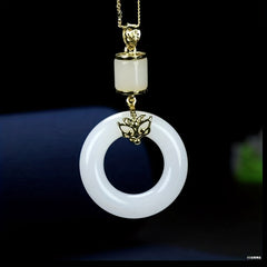 Elegant Natural Stone Pendant Necklace for Spiritual Harmony and Positive Energy Flow