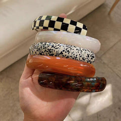 Vintage Checkered Hair Clip | Timeless Elegance & Energy Balance