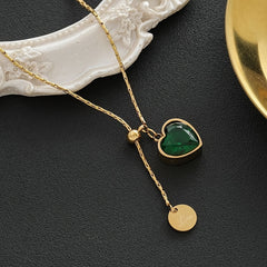 Green Heart Pendant Necklace – Love & Healing Energy for Daily Wear