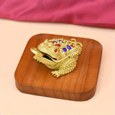 Golden Three-Legged Toad Figurine — Wealth Attraction, Prosperity & Protection Feng Shui Decor