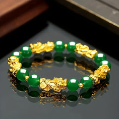 1pc Adjustable Lucky Charm Bracelet for Women - 31pcs Green Beads with Golden Accents & Clover Charms, Elastic Stretch Good Luck Jewelry for Birthdays, Christmas, Easter Gifts, Spring Parties & Casual Attire, Bracelet Charms