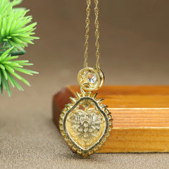 Green Chalcedony Heart Pendant Necklace for Love, Emotional Healing, and Elegant Style