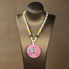 Bohemian Style Natural Stone Floral Pendant Necklace - Pink & Rose Design with Golden-Tone Accents