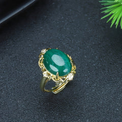 Vintage Green Agate Ring for Prosperity, Emotional Balance, and Spiritual Protection