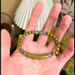 Harmonizes spiritual energy, supports mindfulness, emotional balance, and holistic well-being—an elegant unisex accessory for daily wear and spiritual gifting.