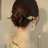 Elegant Floral Green Bead Hair Stick for Women - Traditional Chinese Hairpin with Reclaimed Wood for Mind-Body-Spirit Balance