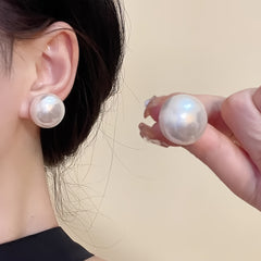 Vintage Pearl Stud Earrings - Timeless Elegance & Durability
