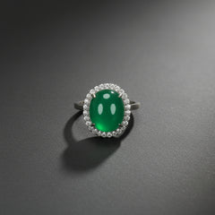 Elegant Green Chalcedony Ring Vintage Style Adjustable Gemstone Jewelry for Emotional Balance and Timeless Beauty