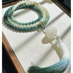 108-Bead Gradient Green–White Bodhi Root Mala — Lotus Charm for Mindful Harmony, Spiritual Balance & Grounding Energy