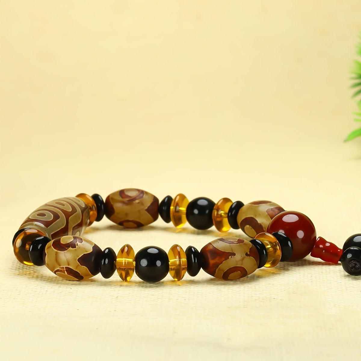 Vintage Agate Bead Bracelet for Men - Grounding, Protection, and Earthy Elegance