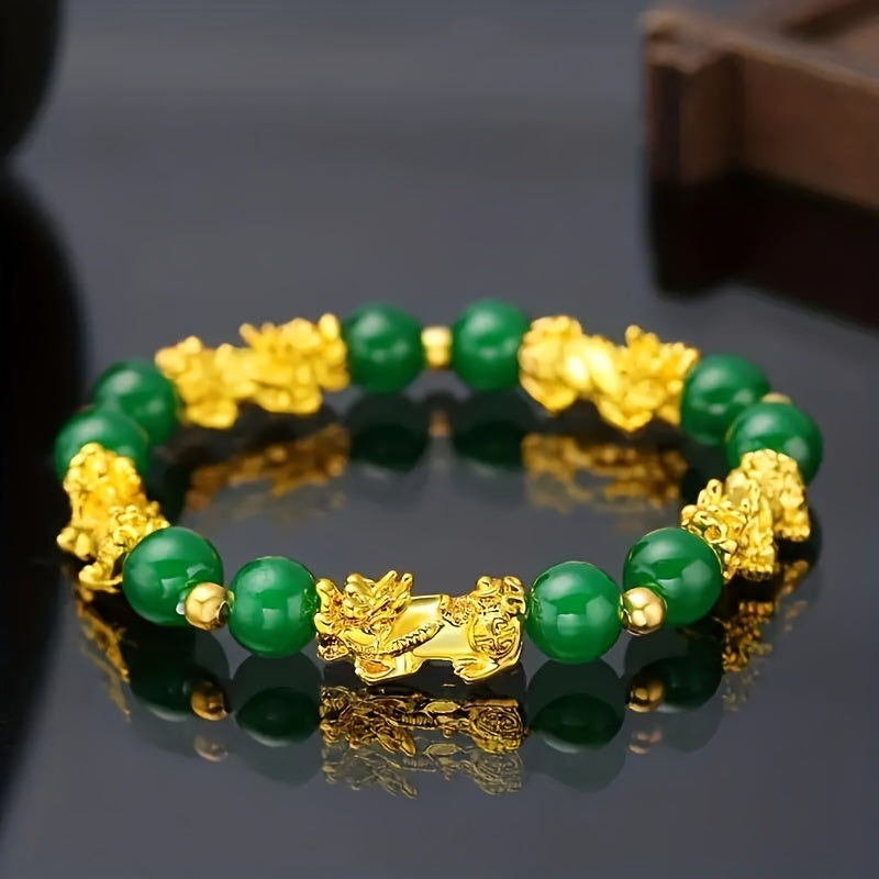 1pc Adjustable Lucky Charm Bracelet for Women - 31pcs Green Beads with Golden Accents & Clover Charms, Elastic Stretch Good Luck Jewelry for Birthdays, Christmas, Easter Gifts, Spring Parties & Casual Attire, Bracelet Charms