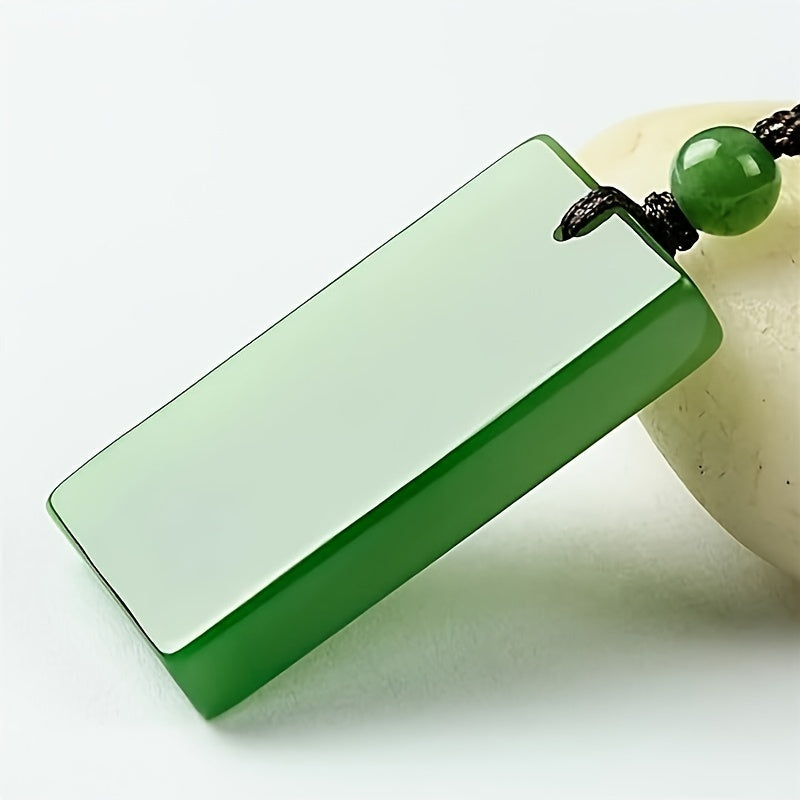 Green Natural Stone Pendant Necklace: Bohemian Retro Unisex Jewelry for Energy Balance & Protection