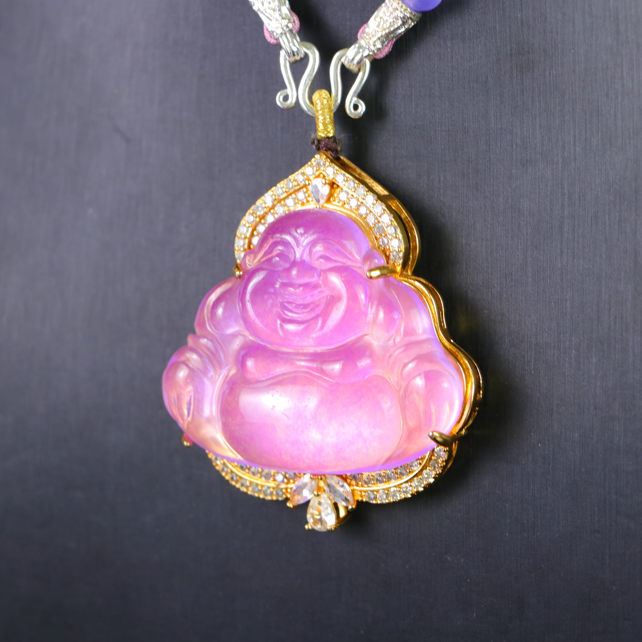 Elegant Vintage Violet Character Pendant Earrings Set - Natural Stone with Gold Tone and Sparkling Faux Gemstones for Spiritual Harmony and Positive Energy