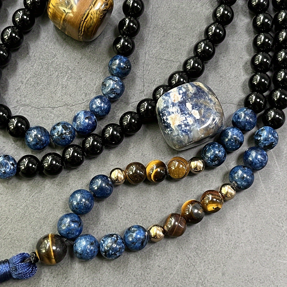 108 Natural Mala Beads with Lotus Pendant: Bohemian Jewelry for Inner Peace & Spiritual Protection