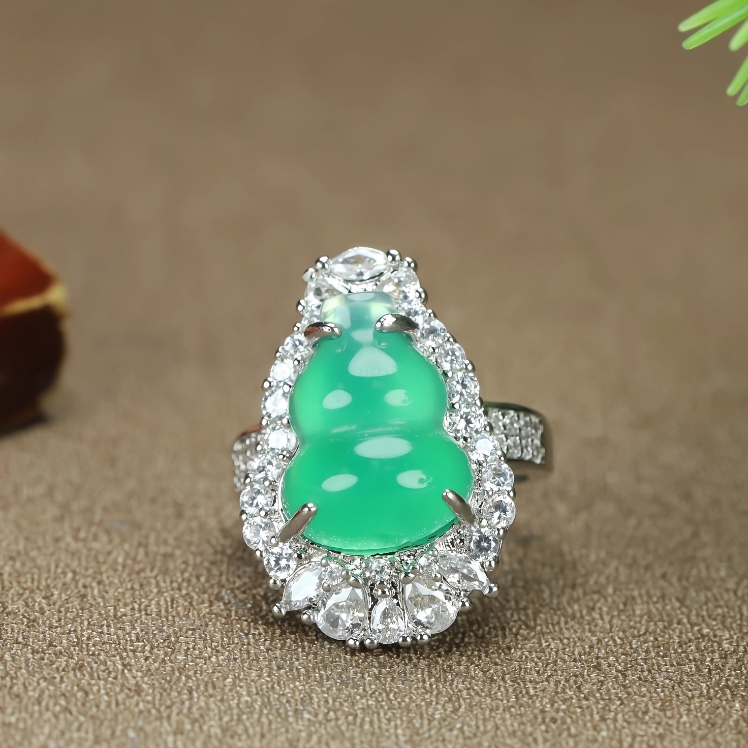 Green Chalcedony Gourd Women's Ring for Vitality & Emotional Balance | Adjustable Statement Jewelry