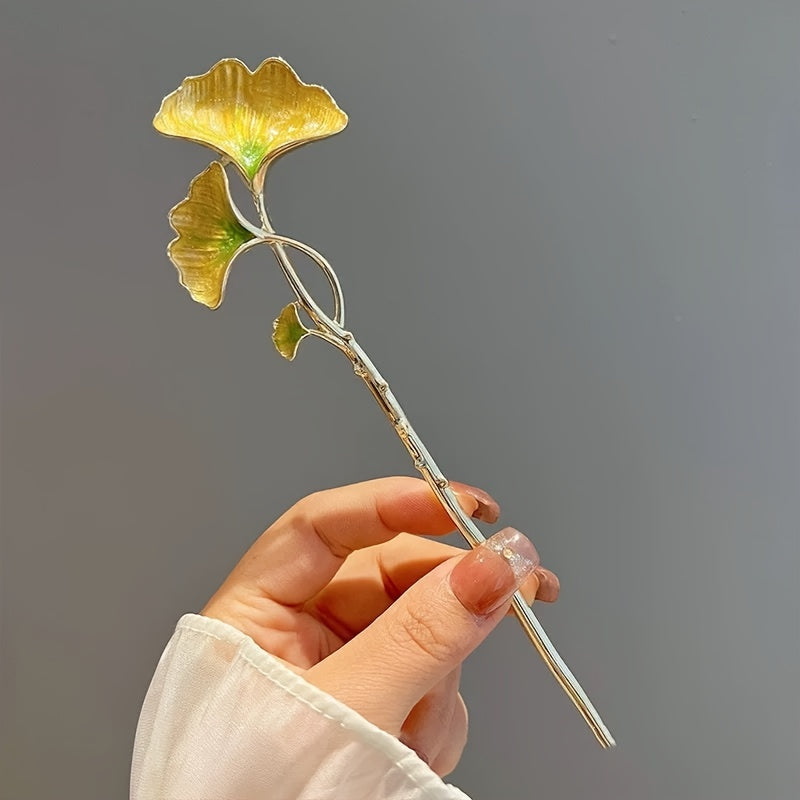 Stylish Ginkgo Leaf Hair Clip - Elegant Classic Energy for Women