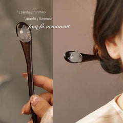 Women's Traditional Chinese Hanfu Hair Stick - Solid Wood Fox-Shaped Hairpin with White-like Caput Finial, Elegant Bun Maker for Cultural Events & Period Costumes