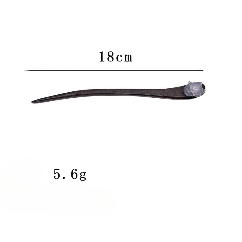 Women's Traditional Chinese Hanfu Hair Stick - Solid Wood Fox-Shaped Hairpin with White-like Caput Finial, Elegant Bun Maker for Cultural Events & Period Costumes