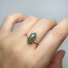 Boho-Chic Natural Stone Ring - Green Gemstone Energy for Beach Parties & Proms