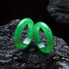 Vintage Stone Ring: Natural Green Jade Bracelet for Energy Balance & Protection