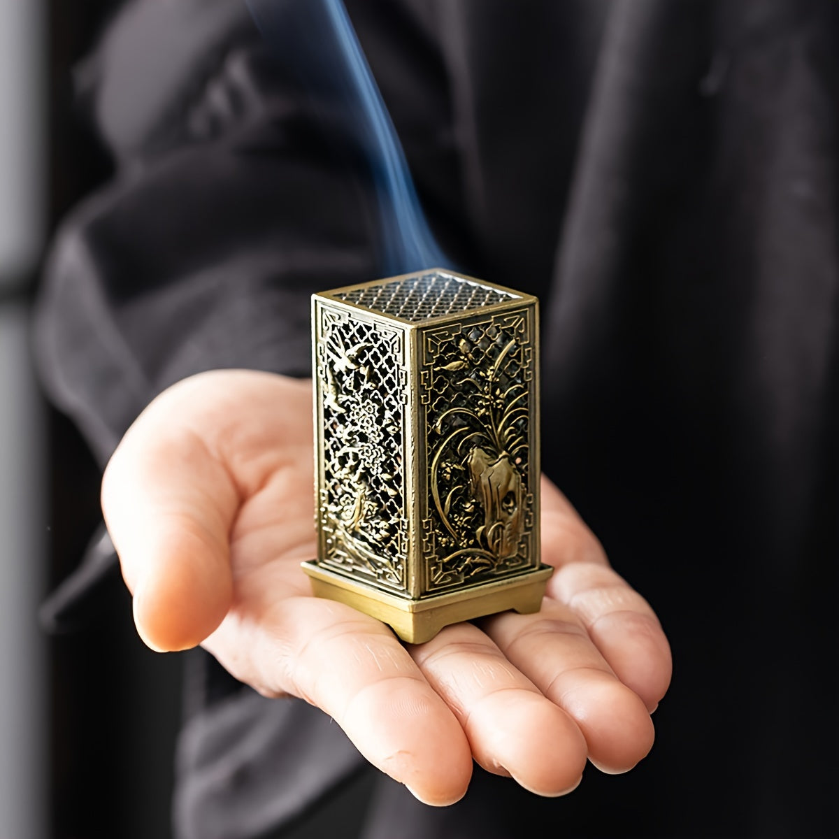 Plum Orchid Bamboo Chrysanthemum Metal Incense Burner - Traditional Design for Home Aromatherapy & Office Decor
