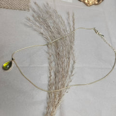 French Green Tear Necklace – Elegant Energy for Daily Wear