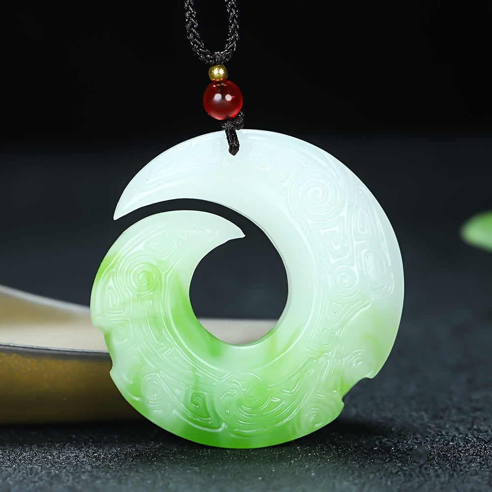 Elegant Antique Green & White Natural Stone Pendant Necklace - Cultural Charm with Gradient Energy