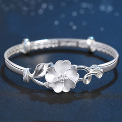 Retro Silver Flower Bracelet — 925 Sterling Silver Elegant Bloom for Heart Chakra Harmony