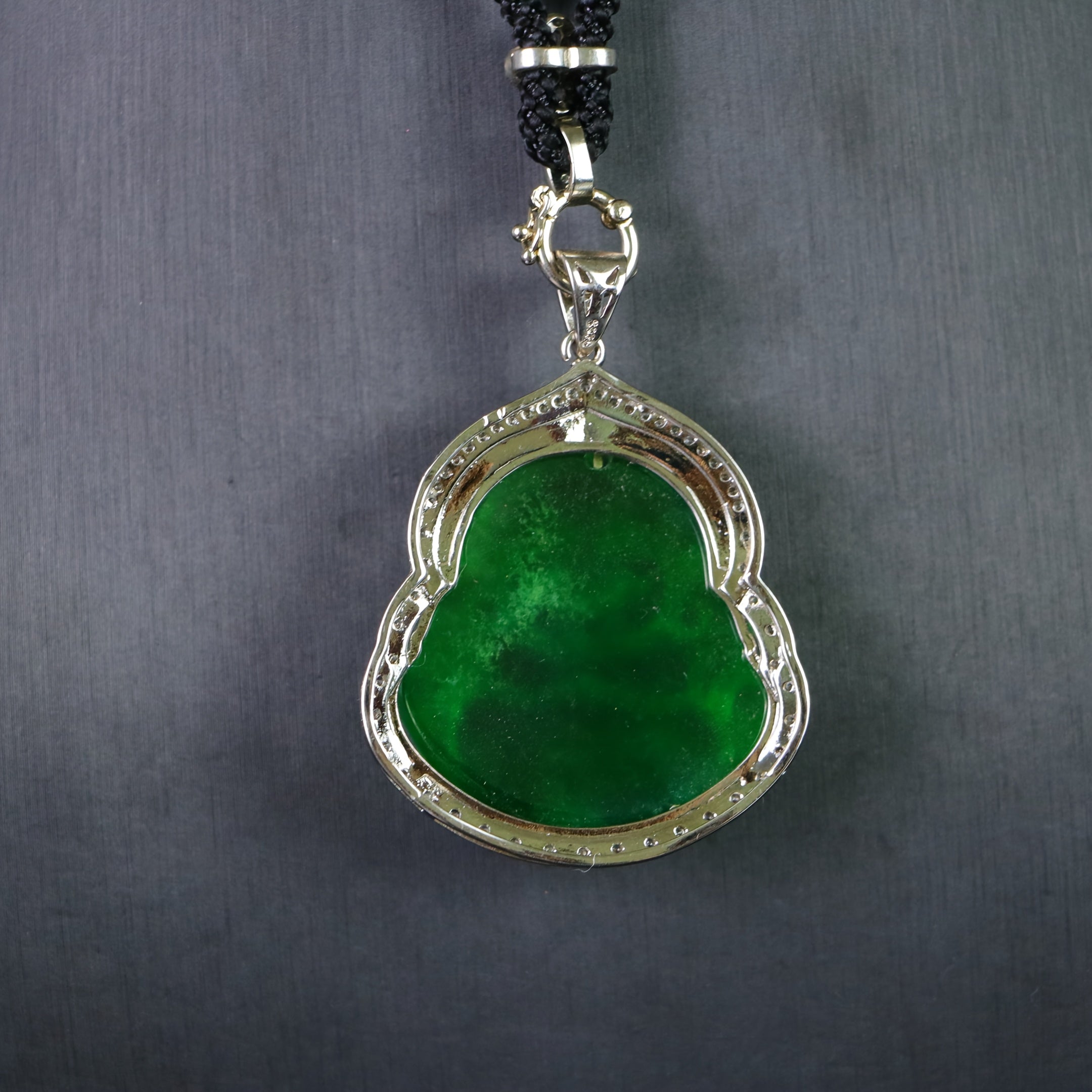 Elegant Faux Jade Emperor Character Pendant Necklace for Men and Women - Natural Stone for Authority, Protection and Spiritual Harmony