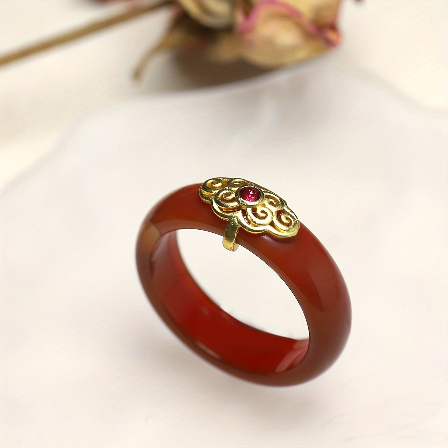 Gothic Natural Stone Ring - Unisex Couples Band with Green Jade & Red Gemstone for Beach Parties & Festivals