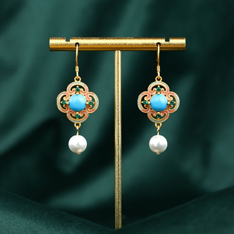 Elegant Vintage Four-Leaf Clover Earrings - Harmonious Energy for Luck & Prosperity