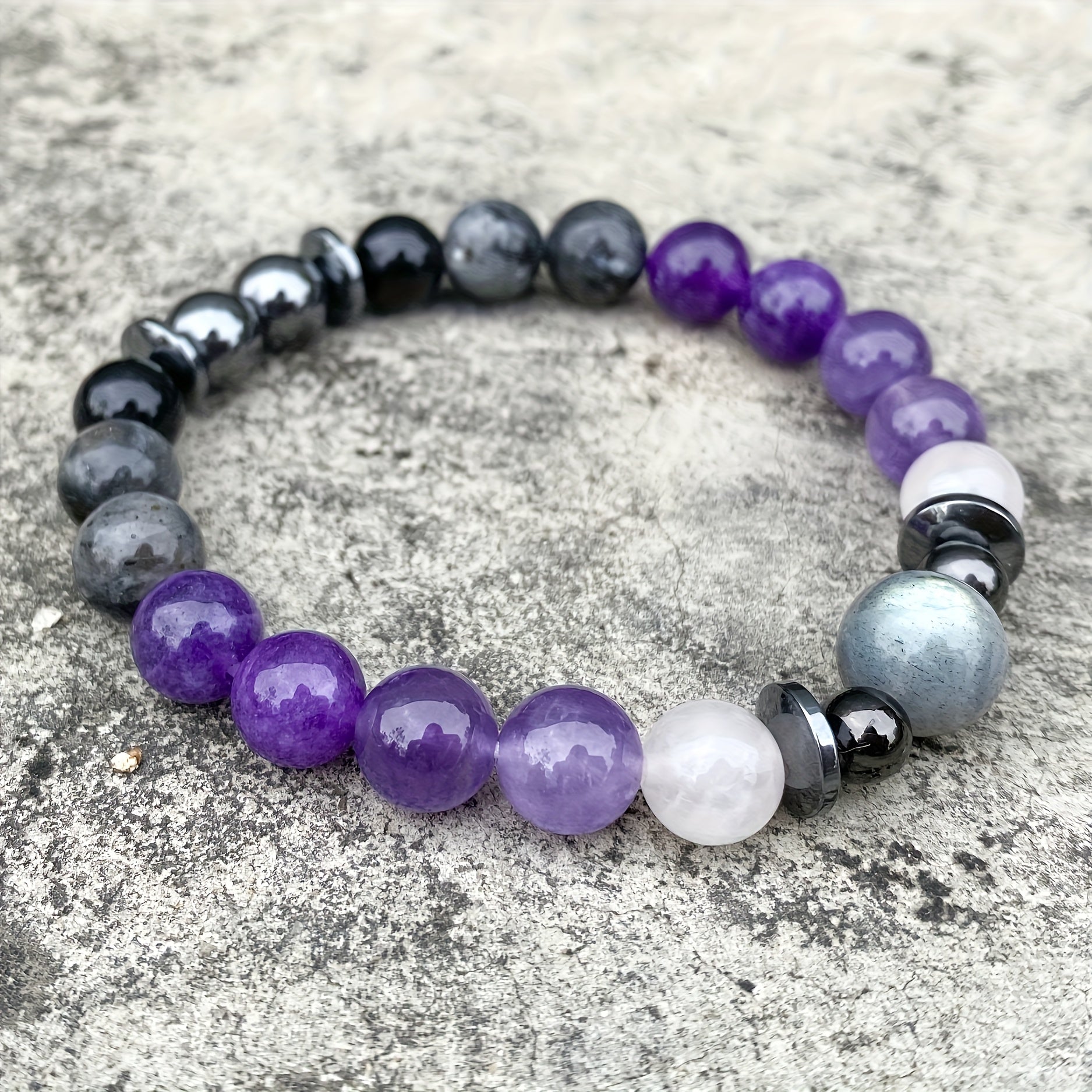 Real Natural Amethyst, Gray-black Flash Stone, 8mm Natural Stone Round Beads, Beautiful and Exquisite Design, Loose Beads Combination, Elastic Line Can Be Adjusted for Comfortable Wearing