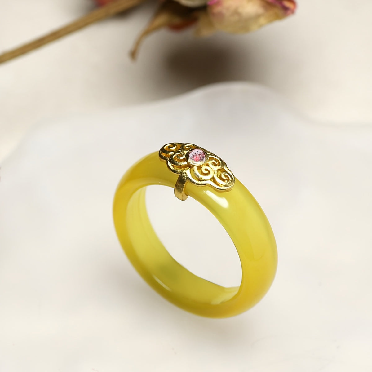 Gothic Natural Stone Ring - Unisex Couples Band with Green Jade & Red Gemstone for Beach Parties & Festivals