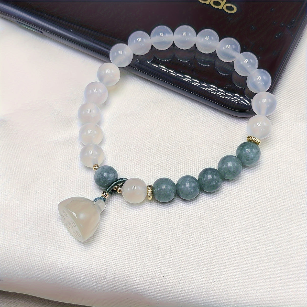 Elegant Multicolor Agate Lotus Charm Bracelet – Fashionable & High-End Stone Beads for Energy & Style Natural Agate Bracelet High-End and Fashionable Elegant Special-Interest