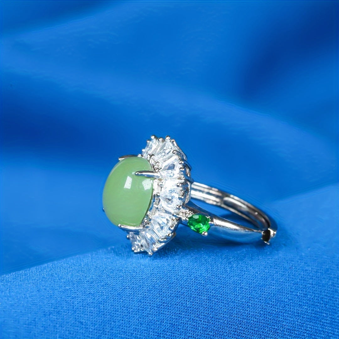 Retro Statement Ring with Natural Crystal for Confidence and Clarity