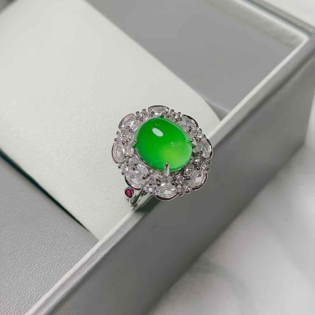 Premium Green Agate Cocktail Ring | Vintage-Inspired Floral Design for Prosperity & Emotional Balance