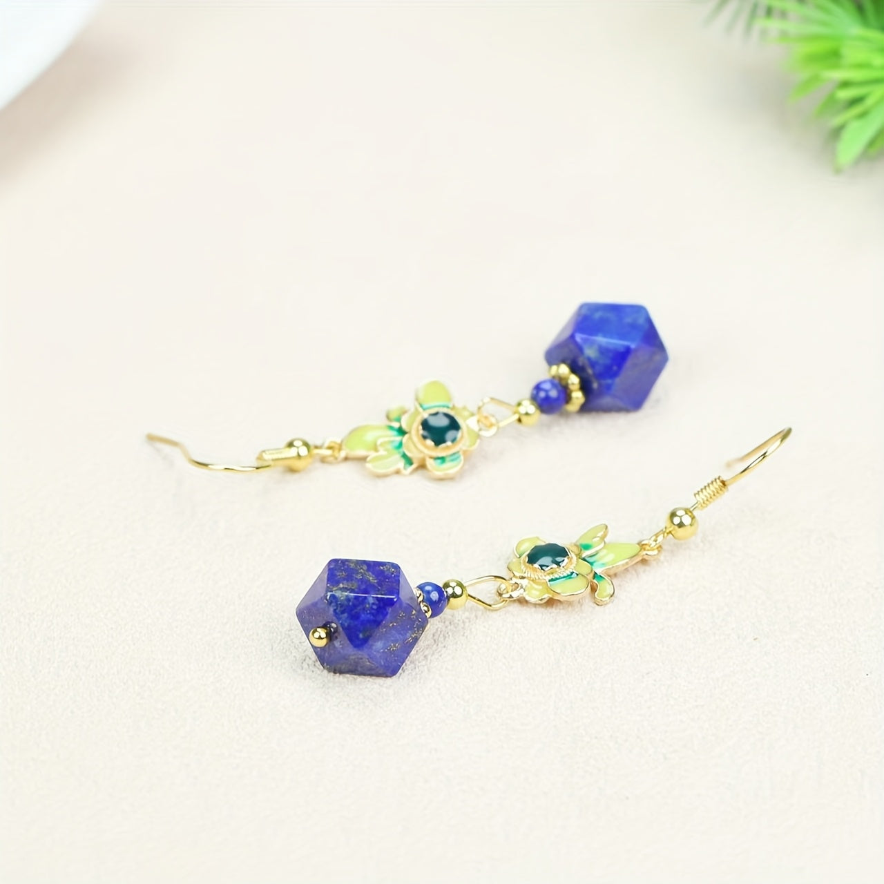 Close-up of the Lapis Lazuli stone and its golden setting