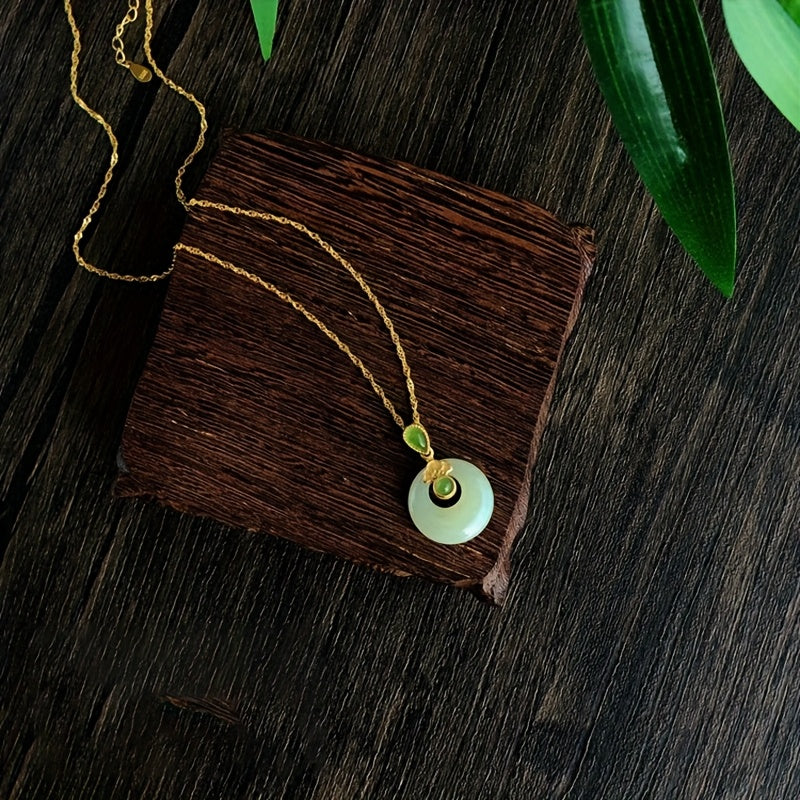 White Safety Buckle Pendant Necklace - Ruyi Lock Design for Harmony & Prosperity