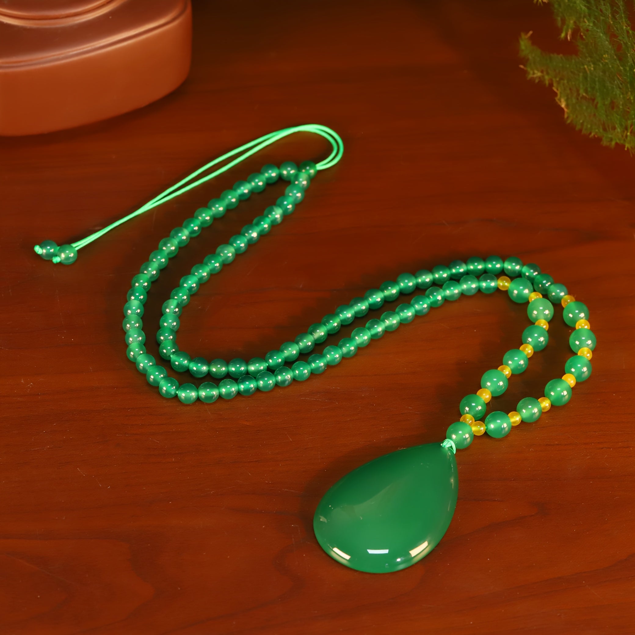 Handmade Natural Agate Teardrop Pendant Necklace - Bohemian Green for Teenage Energy & Daily Wear