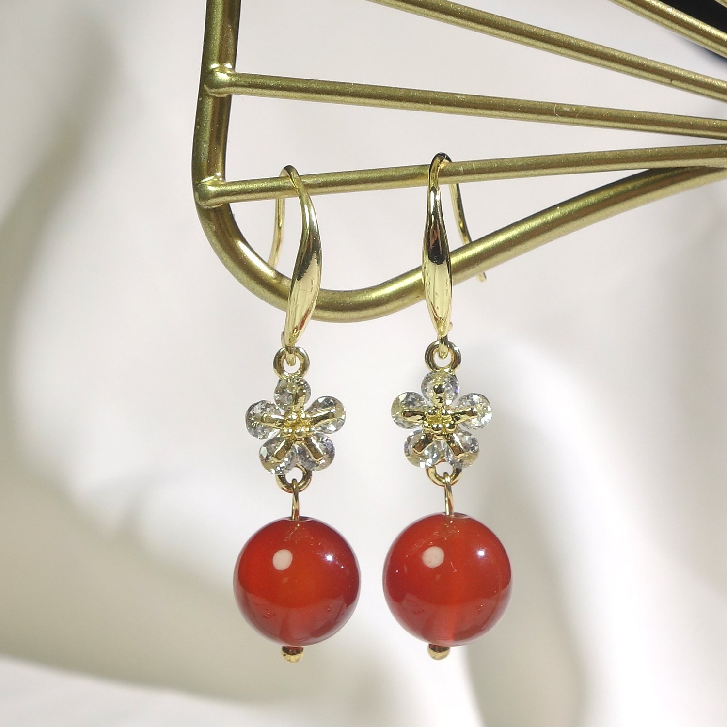 Elegant Natural Stone Flower Dangle Earrings - Vintage Style with Alloy Hooks for Daily & Party Wear