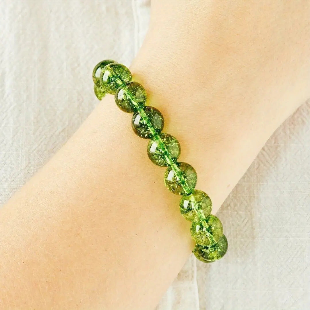 Handmade Natural Peridot Bracelet: August Birthstone Green Bead Elastic Bracelet for Forgiveness & Confidence