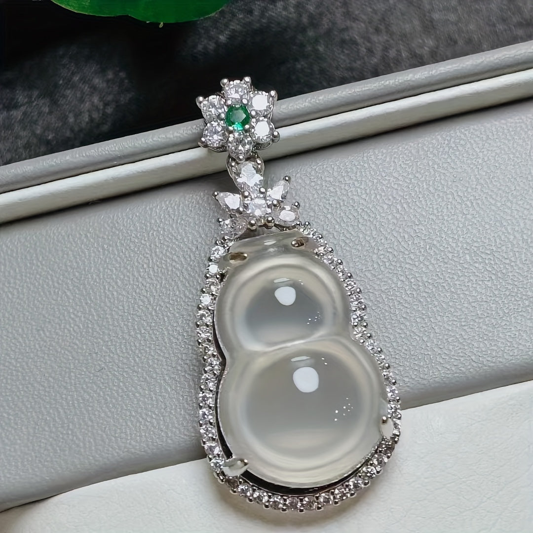 High Ice Transparent Agate Gourd Pendant Necklace - Chinese Style Lucky Charm for Wealth and Health