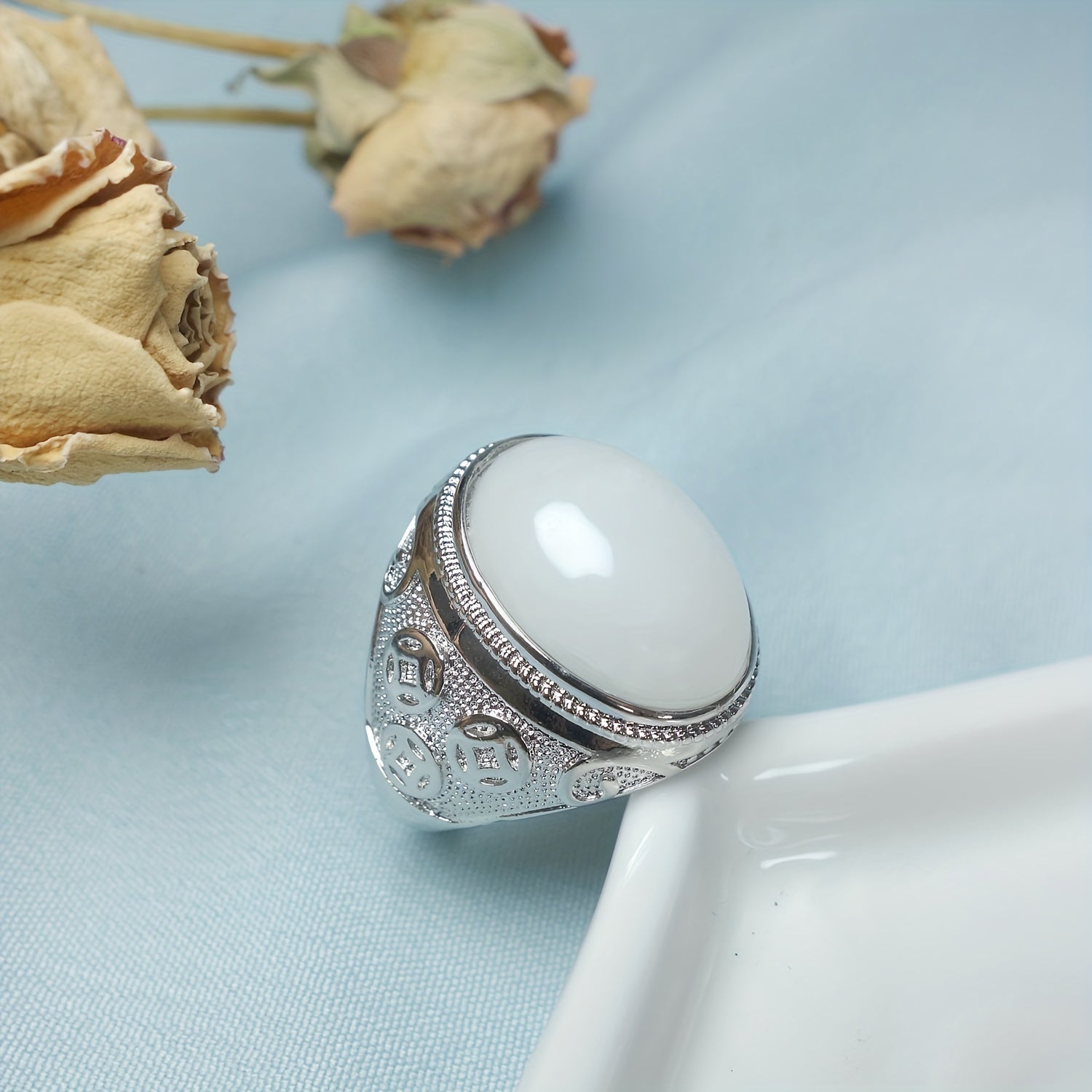 High-Quality Natural Stone Inlay Ring - White Goose Egg Face Couple Ring for Beach Parties & Holiday Gifts