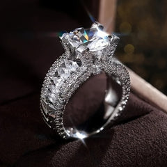 Sparkling Zirconia Engagement Ring - Classic Elegance for Love & Commitment