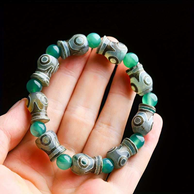 Green Agate Three-Eyed Dzi Amulet Bracelet – Prosperity, Protection & Spiritual Harmony