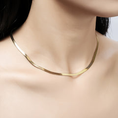 Minimalist Snake Bone Necklace with Positive Energy - European & American Style Collarbone Jewelry