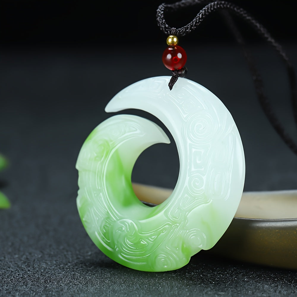Elegant Antique Green & White Natural Stone Pendant Necklace - Cultural Charm with Gradient Energy