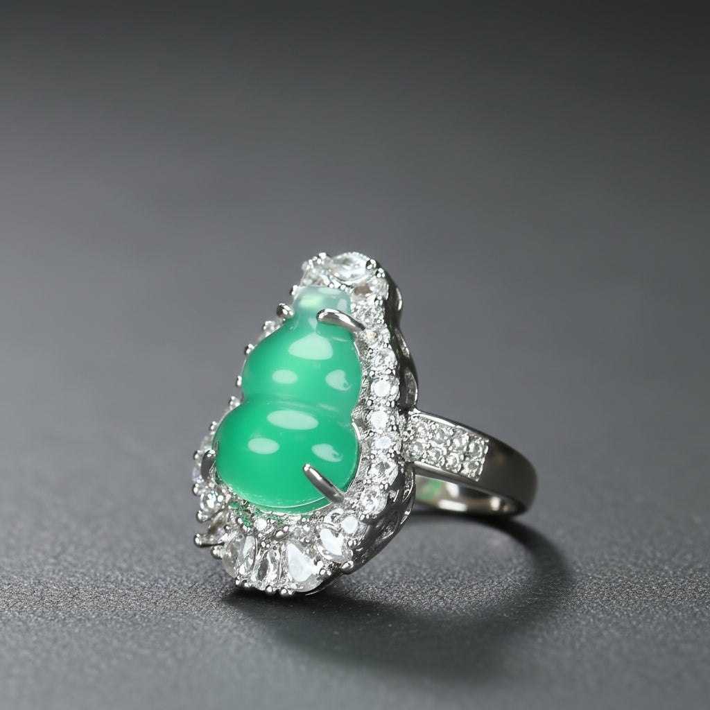 Green Chalcedony Gourd Women's Ring for Vitality & Emotional Balance | Adjustable Statement Jewelry